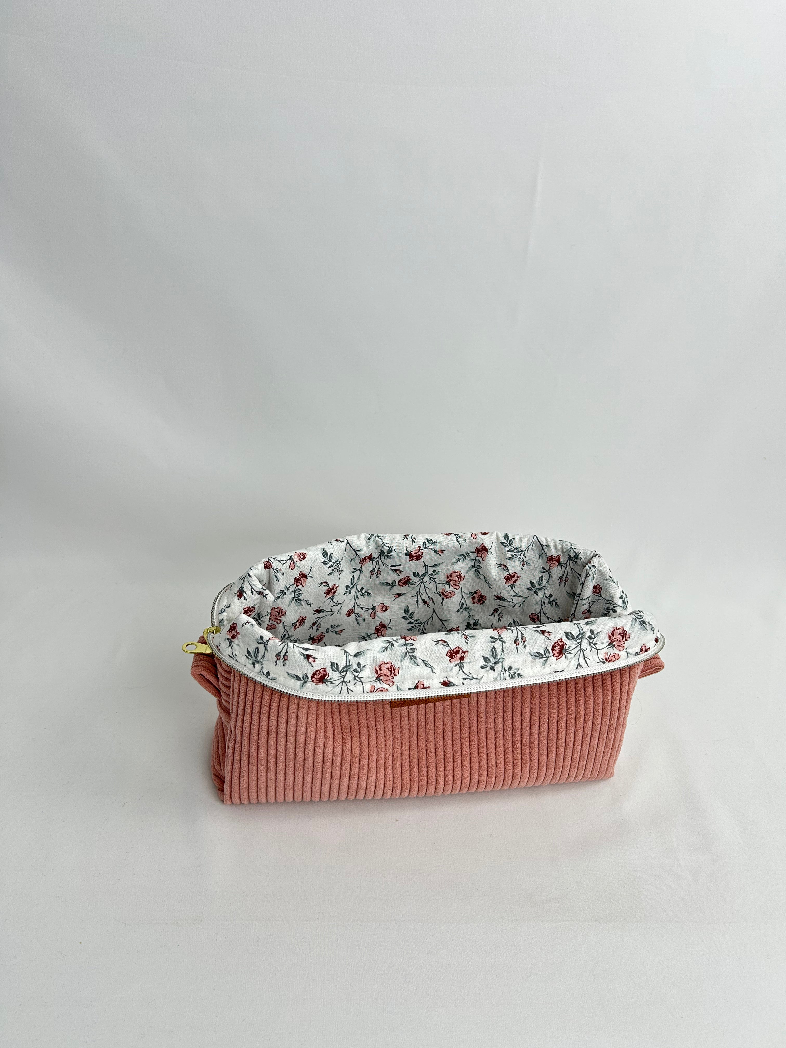 Trousse à maquillage vieux rose